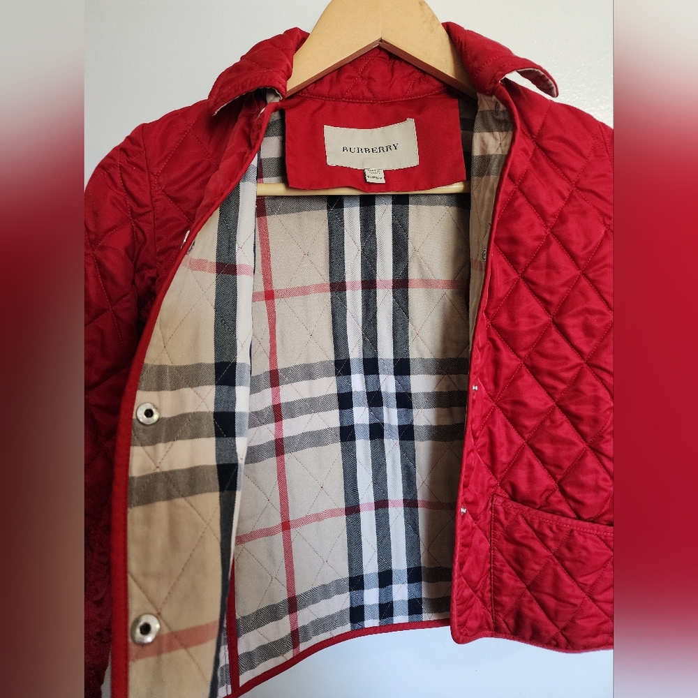 Girl Burberry jacket size 8